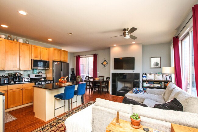 838 N Racine Ave in Chicago, IL - Building Photo - Building Photo