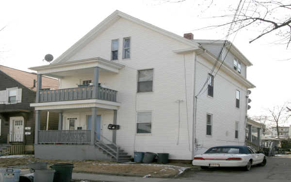 27 Lincoln St in Lynn, MA - Building Photo