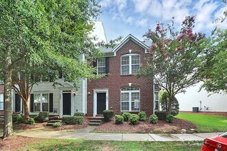 12851 Bullock Greenway Blvd in Charlotte, NC - Building Photo - Building Photo