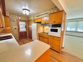 2864 Virginia Ave in Roseville, MN - Foto de edificio - Building Photo