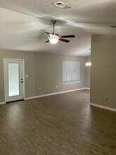 2856 Shoffner Ave in Crestview, FL - Foto de edificio - Building Photo