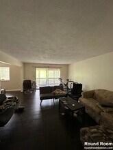 19 Kippy Dr, Unit 1 in Waban, MA - Building Photo - Building Photo