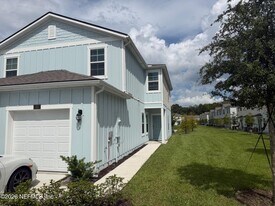 81 Summer Moon Dr in St. Augustine, FL - Building Photo