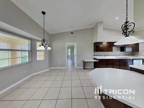 492 Rio De Janeiro Ave in Punta Gorda, FL - Building Photo - Building Photo