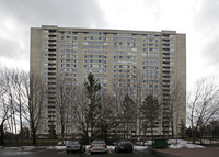 Skygarden Guard House in Toronto, ON - Building Photo - Building Photo