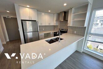 22265 Dewdney Trunk Rd in Maple Ridge, BC - Building Photo - Building Photo