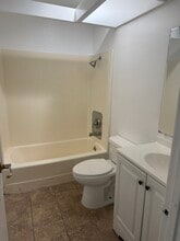 20134 Leadwell St, Unit Led 270 in Winnetka, CA - Building Photo - Building Photo