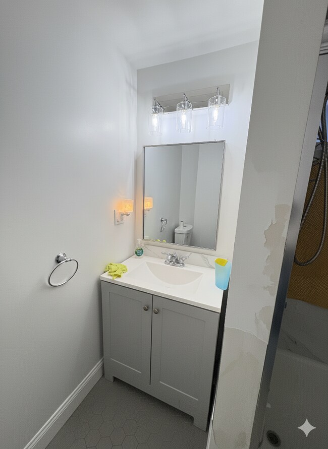 149 Glenway St, Unit 2 in Boston, MA - Building Photo - Building Photo