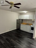 45 King Ave E in Clarington, ON - Building Photo