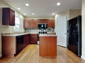 15 Ashwood Pl in Amelia, OH - Building Photo - Building Photo