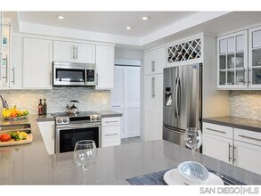 28 Antigua Ct in Coronado, CA - Building Photo - Building Photo