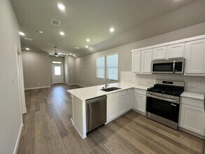 804 Pne Bch Dr in McKinney, TX - Building Photo - Building Photo