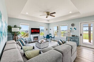 1062 Cedar Ln, Unit SI ID1466498P in Port Bolivar, TX - Building Photo