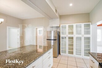 530 S 28th Ave in Hollywood, FL - Building Photo - Building Photo
