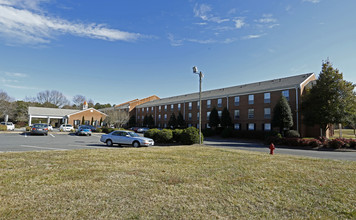 ARP Manor in Gastonia, NC - Building Photo - Building Photo