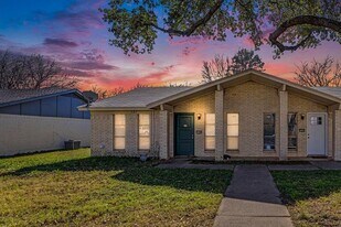 7700 Mary Dr in North Richland Hills, TX - Building Photo