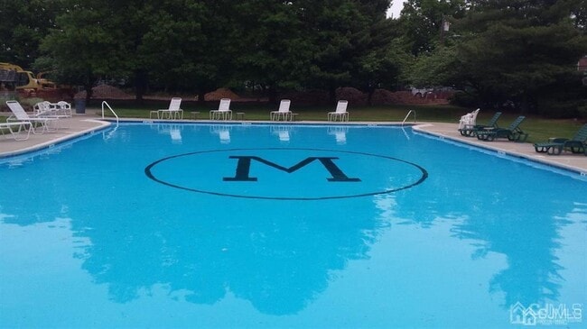 187 Evergreen Rd, Unit 2A in Edison, NJ - Building Photo - Building Photo