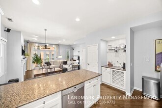 3306 N Clifton Ave in Chicago, IL - Building Photo - Building Photo