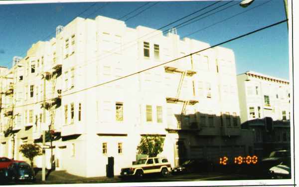 1595 Greenwich St in San Francisco, CA - Building Photo - Building Photo