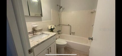 2448 Columbia Dr in Clearwater, FL - Building Photo - Building Photo