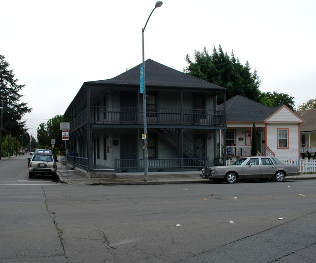 300 Santa Rosa Ave