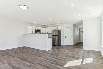 4053 Cedar Fls Ln in Spartanburg, SC - Building Photo - Building Photo