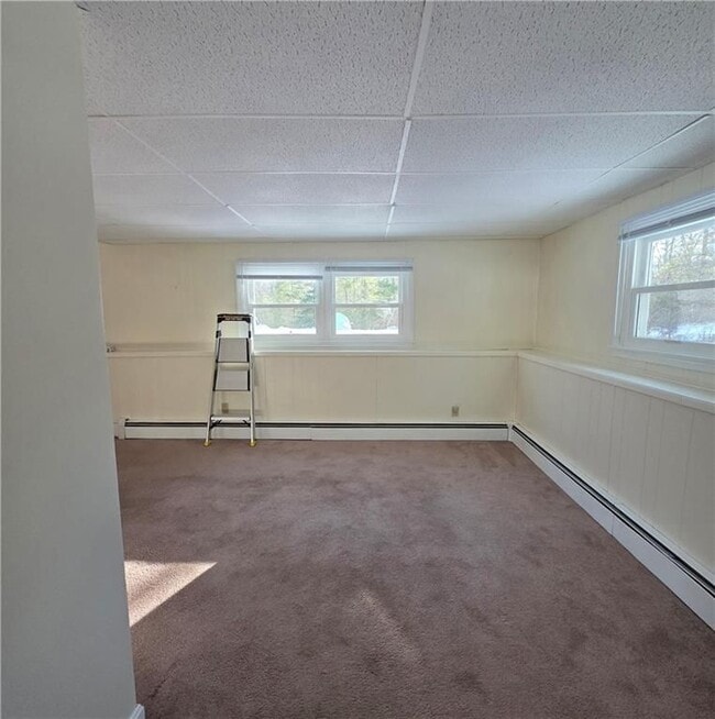 765 S County Trail in Exeter, RI - Building Photo - Building Photo