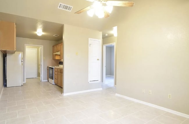 1504 Benttree Dr, Unit A in Killeen, TX - Building Photo - Building Photo
