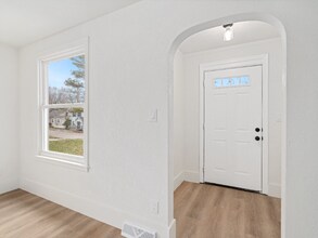 1834 Dimple Ct in Columbia, TN - Building Photo - Building Photo
