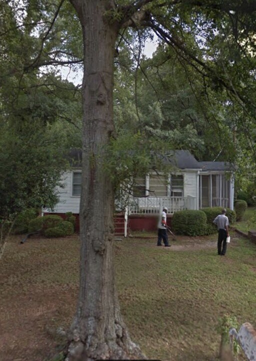 140 Glenn Rd in Greenville, SC - Building Photo