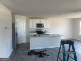 106 Gossard Wy in Stephens City, VA - Building Photo