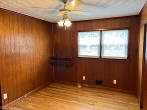 8485 Woodcock St in Norfolk, VA - Building Photo - Building Photo