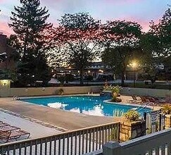 4819 Middletowne St, Unit E in Columbus, OH - Foto de edificio - Building Photo