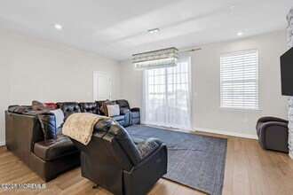 2002 Evans Ln in Middletown, NJ - Building Photo - Building Photo