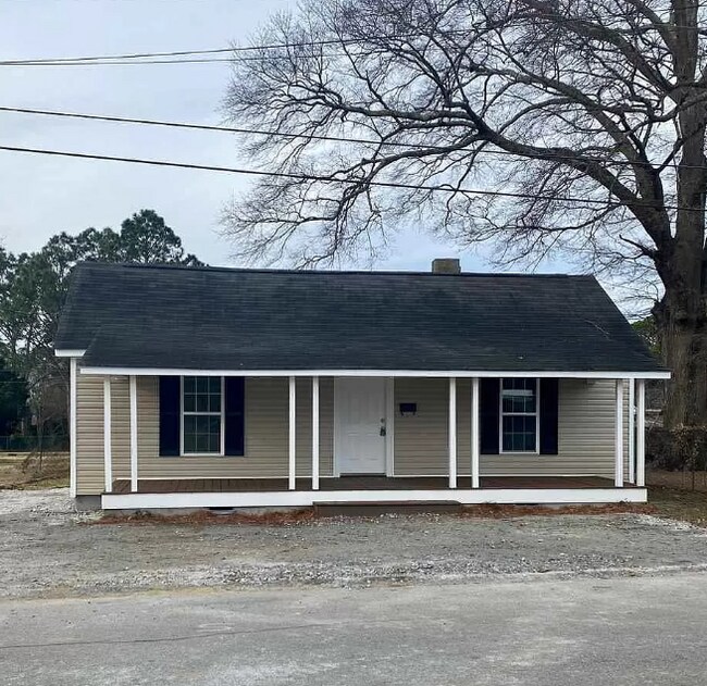 112 Holmes St Rentals in Erwin, NC