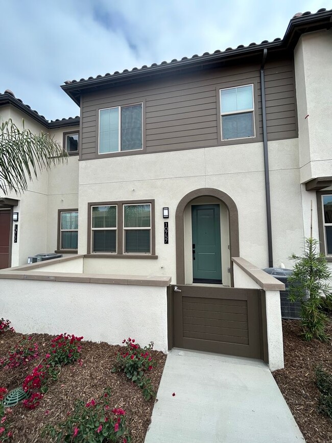 property at 10757 Champions Ln