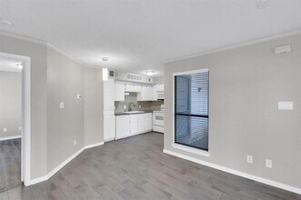 2309 Balsam Dr in Arlington, TX - Building Photo - Building Photo