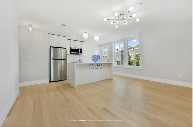 228 Princeton St, Unit U3 in Boston, MA - Building Photo - Building Photo