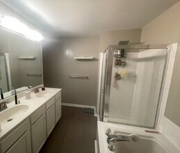 1914 Gardenia Ct in Odenton, MD - Foto de edificio - Building Photo