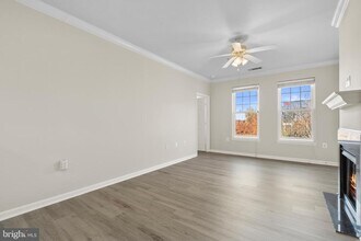 3851 Aristotle Ct in Fairfax, VA - Building Photo - Building Photo