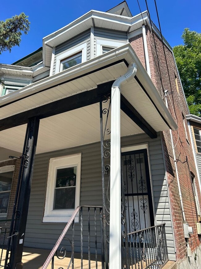 156 Hoffman Ave in Trenton, NJ - Building Photo - Building Photo