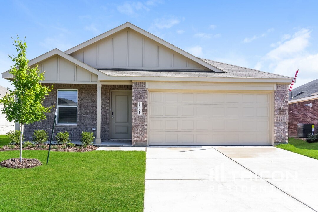 1849 Kiwi Dr in Royse City, TX - Building Photo