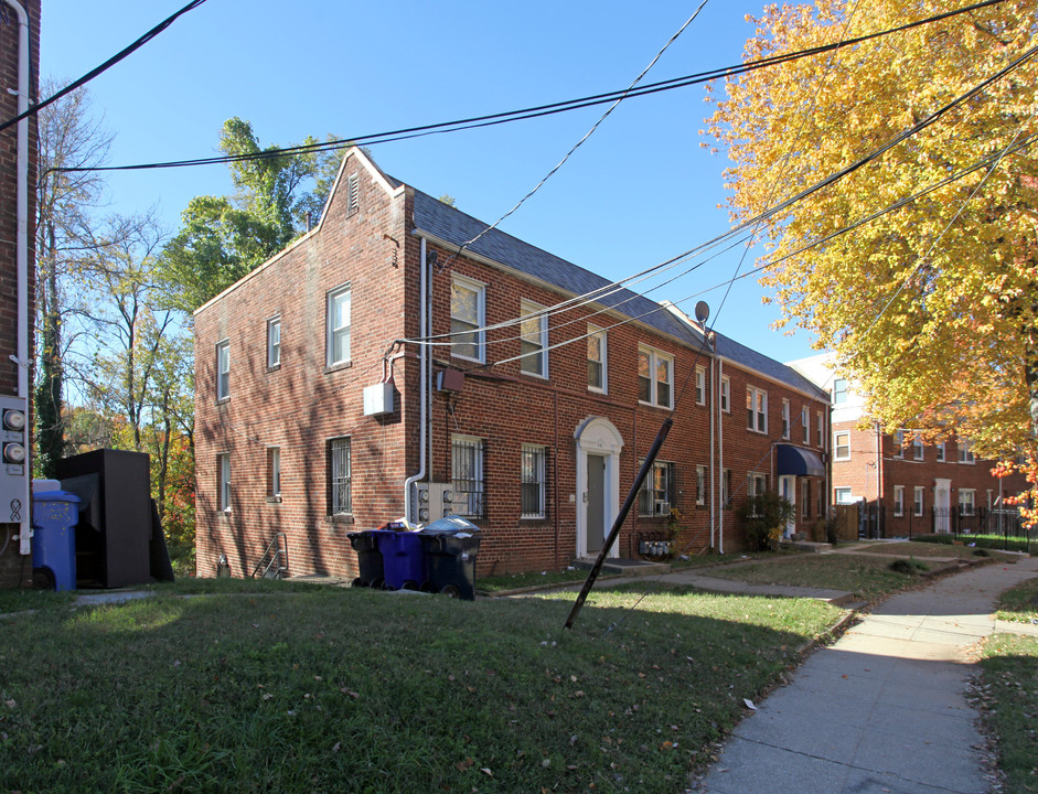 451 Orange St SE in Washington, DC - Building Photo