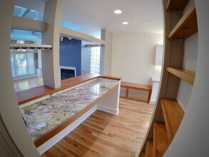 5444 Claybourne St in Pittsburgh, PA - Building Photo - Building Photo