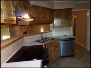 12 Cedar Point Ct in Little Rock, AR - Building Photo - Building Photo