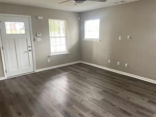 1077 Getwell Rd in Memphis, TN - Building Photo - Building Photo