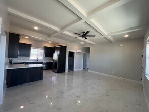 4910 Wagon Wheel Dr E in Enoch, UT - Building Photo - Building Photo