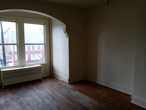 44 S Hamilton St in Poughkeepsie, NY - Building Photo - Building Photo