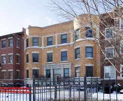 4336-4338 N Sheridan Rd Apartments