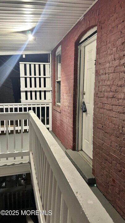 720 Charles St in Perth Amboy, NJ - Building Photo